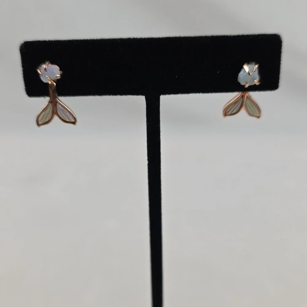Pura Vida Mermaid Fin Ear Jacket